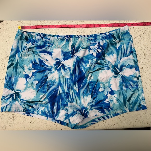 Blue Tropical Layered Women's Swim Tankini Plus Size - Picture 5 of 7